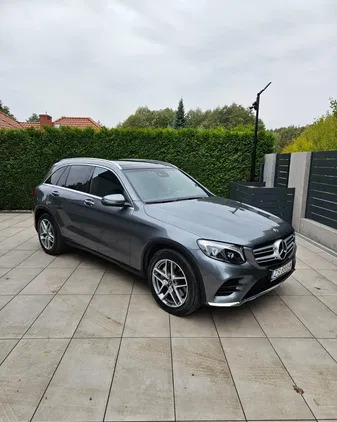 samochody osobowe Mercedes-Benz GLC cena 144000 przebieg: 165000, rok produkcji 2018 z Szczecin